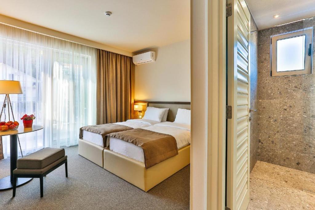 Hotel Bono Будва Екстериор снимка